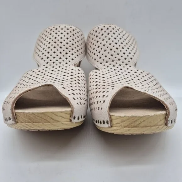 Dansko Teagan Laser Cut Leather Heeled Sandals Women's Size 40 Ivory (35)