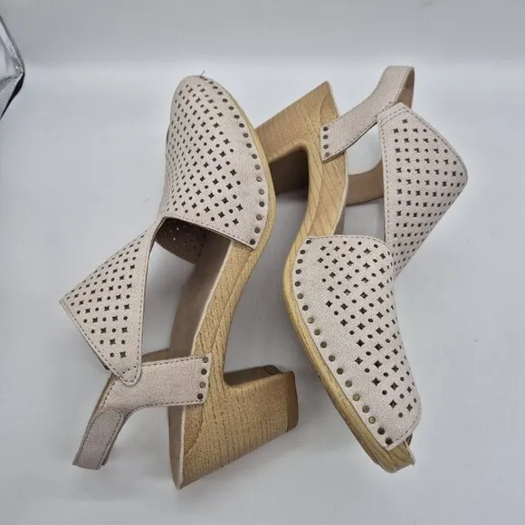 Dansko Teagan Laser Cut Leather Heeled Sandals Women's Size 40 Ivory (35)