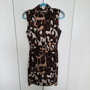 Diane Von Furstenberg Brown and Black Patterned Dress