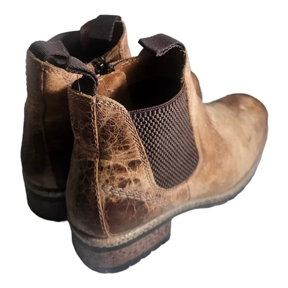 Diba True Women's Say So Chelsea Round Toe Casual Boots Ankle Low Heel 6.5
