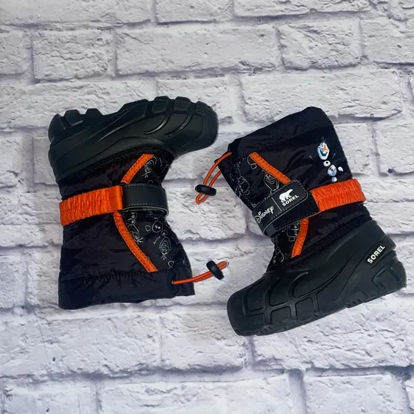 Disney Frozen x Sorel Black and Orange Snow Boots