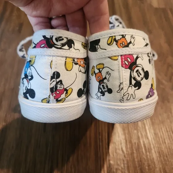 Disney White Tennis Shoes Mickey Mouse Design