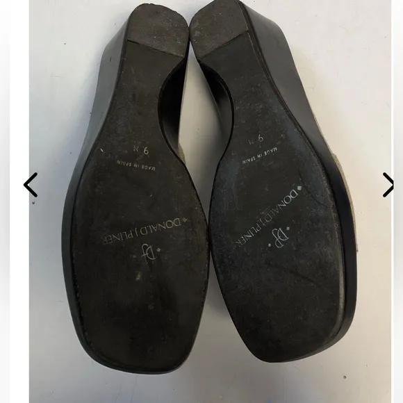 Donald Pliner Beige and Black Sandals
