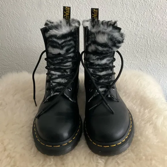 Dr. Martens 1460 8-Eye Serena Boot - Black/Zebra
