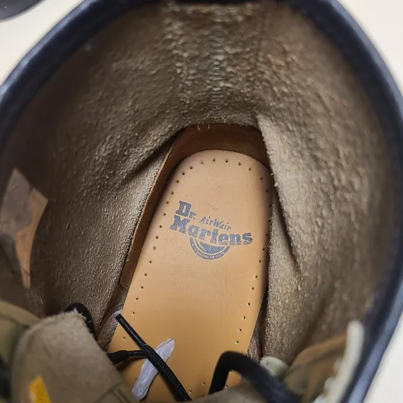 Dr. Martens 1460 Pascal Virginia soft leather casual combat boots size 9