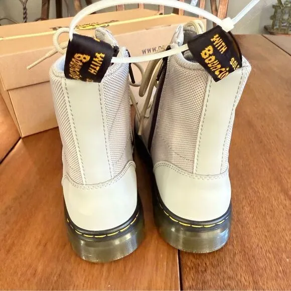 Dr. Martens Airware Combs Extra Tough Poly Boots Gray W6 M5 (EU 37) Doc Adaptive