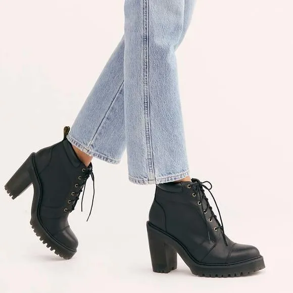 Dr. Martens Averil Leather Heeled Hiking Style Ankle Boot Black