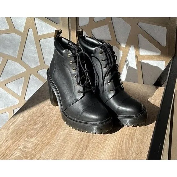 Dr. Martens Averil Platform Block Heel Black Leather Boot Women Sz 7