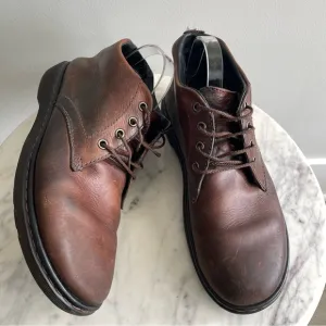 Dr. Martens Barnie Men’s Brown Leather Lace Up Boots Size 10 Chukka Doc Classic