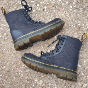 Dr. Martens Combs Junior Poly Casual Boots Black 11 Combat