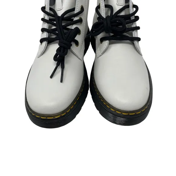 Dr. Martens Docs Womans Size 10 White Zavala Lace Up Grunge Punk Combat Boots