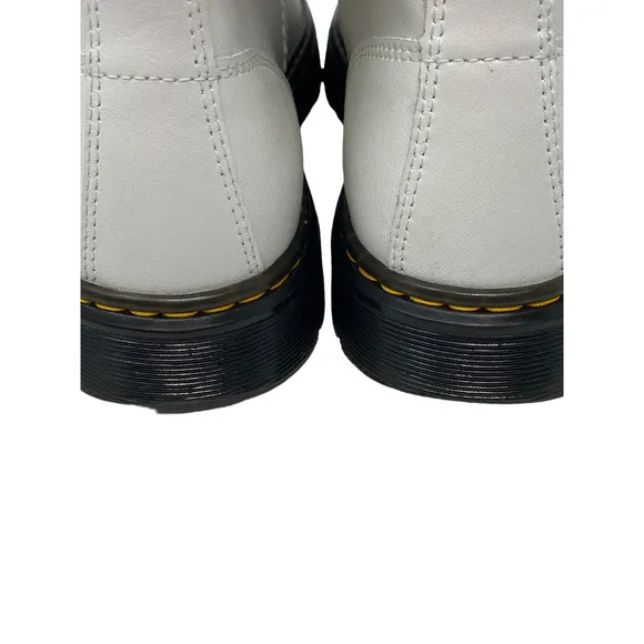 Dr. Martens Docs Womans Size 10 White Zavala Lace Up Grunge Punk Combat Boots