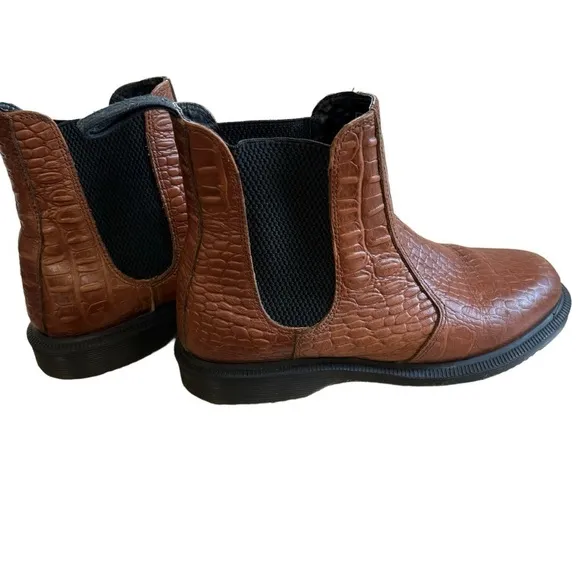 DR. Martens Flora Chelsea Croc Embossed Brown Black Boots Women’s 5 Casual Work