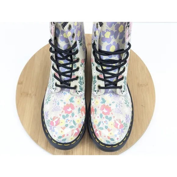 Dr Martens Floral Mash Up Womans 8 Combat Boots Docs Leather Garden Multicolor