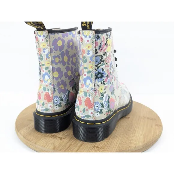 Dr Martens Floral Mash Up Womans 8 Combat Boots Docs Leather Garden Multicolor