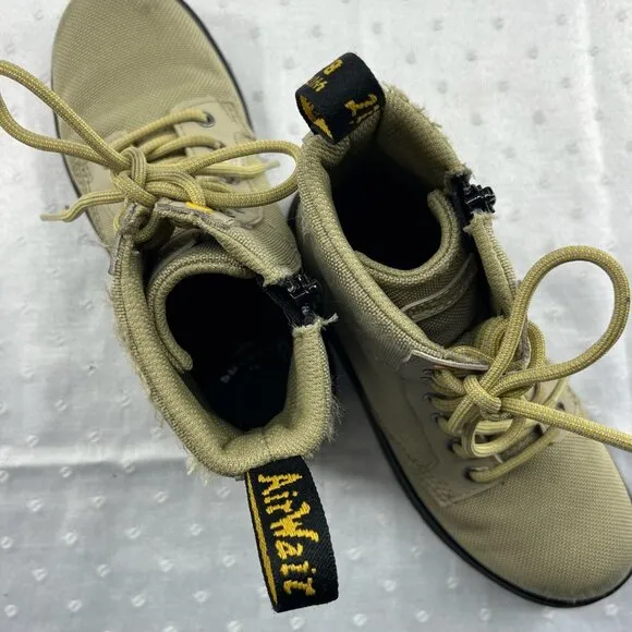 Dr Martens Junior Combs Extra Tough Poly Casual Boots Sz 13 Green Lace Up Combat