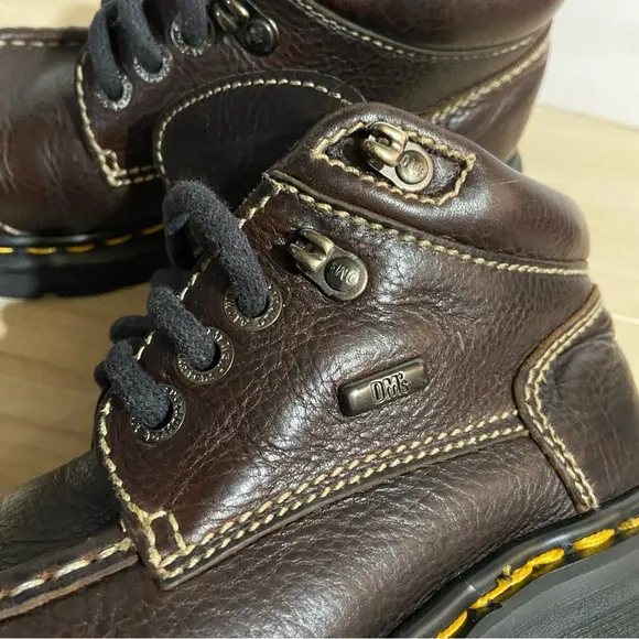Dr. Martens Leather Boots Sz 6 Air Cushion Chunky Sole Double Stitch England Y2K