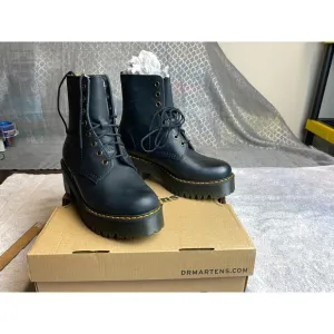Dr Martens Shriver HI Boots Women 7 Black Burnished Wyoming Gothcore