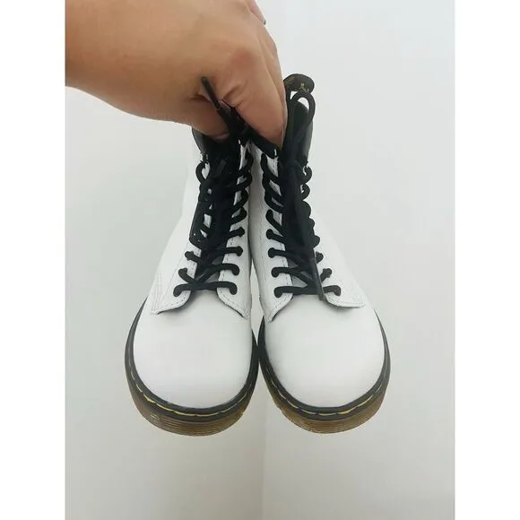 Dr. Martens Unisex‎ Kids/Toddler 1460 Lace Up White Boots Size US 10 NWOB