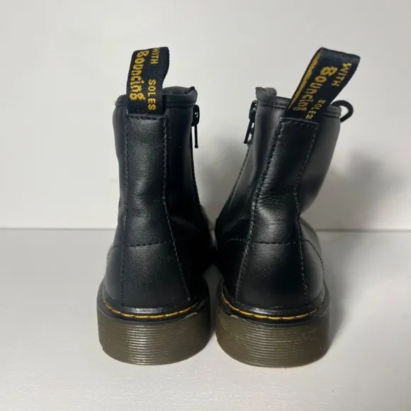 Dr. Martens Unisex Leather Casual Boots