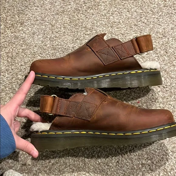 Dr. Martens Women’s Warm Brown Leather Jorge II Slingback Mule Faux Fur Lined