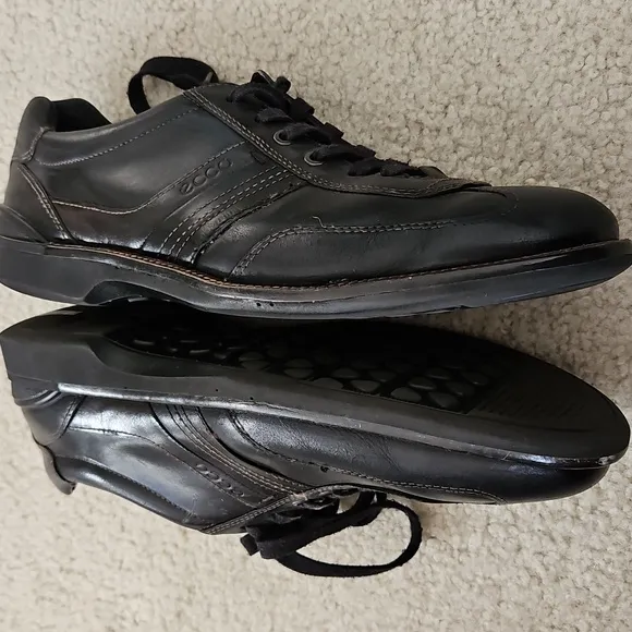 ECCO Men's Danish Design Black Leather Shoes Size 9.5
