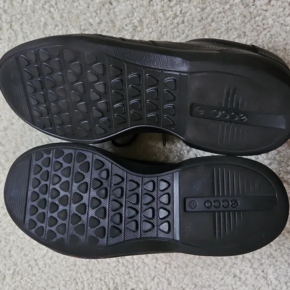 ECCO Men's Danish Design Black Leather Shoes Size 9.5