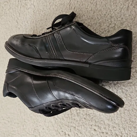 ECCO Men's Danish Design Black Leather Shoes Size 9.5
