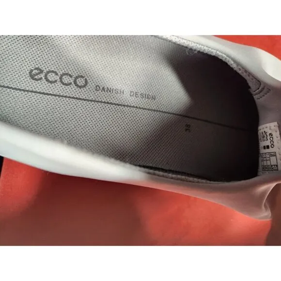ECCO Women's Size 38 7.5 Soft 7 Wedge Slip-On Sneakers shoes  in Silver Grey 305