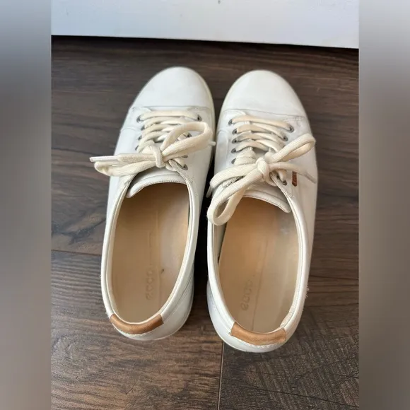 Ecco Women's Soft 7 Sneaker White Leather (Size 40EU)