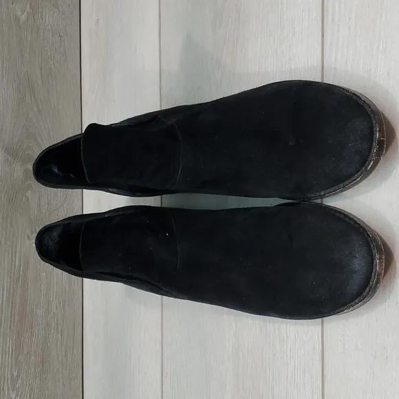 Eileen Fisher Women Leaf Ankle Suede Heels boots shoes sz 8.5