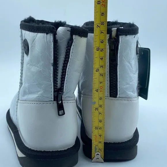 EMU Australia Stinger Mini Zip White Leather Boots Water Resistant W7/M6 NWOB
