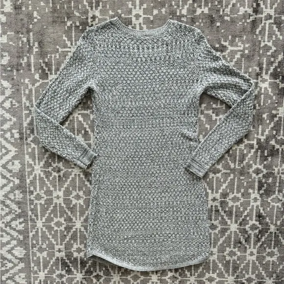 EUC Ann Taylor LOFT Grey Wool Long Sleeved sweater dress
