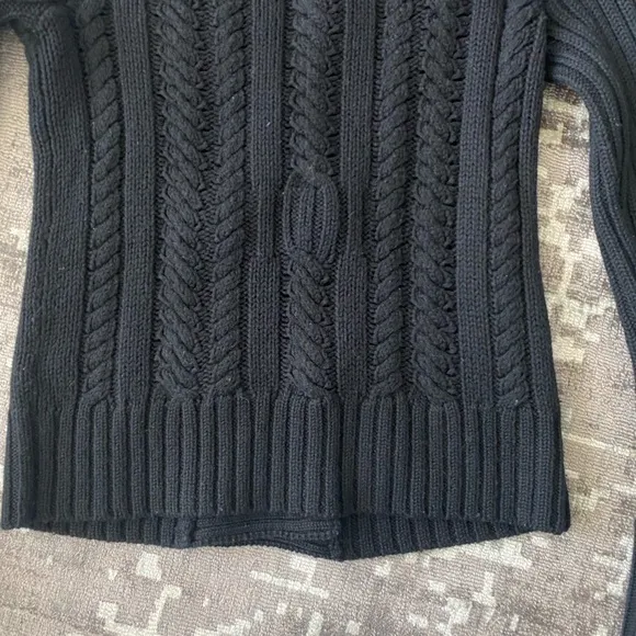 EUC Banana Republic 100% Merino Wool cableknit sweater double breasted buttons