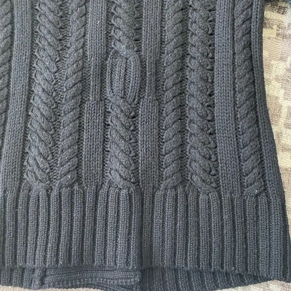EUC Banana Republic 100% Merino Wool cableknit sweater double breasted buttons