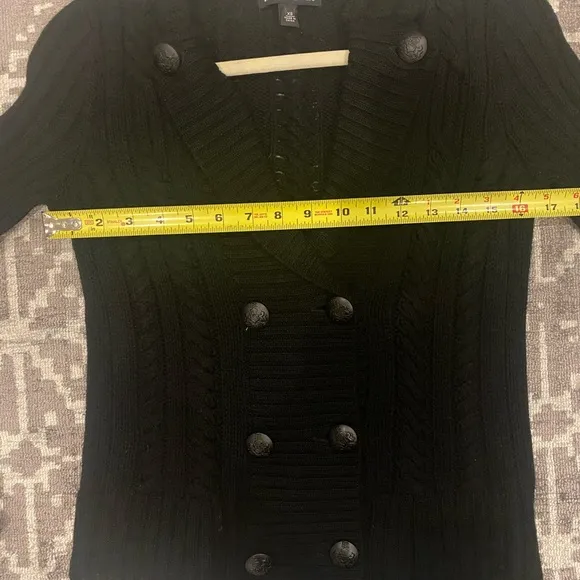EUC Banana Republic 100% Merino Wool cableknit sweater double breasted buttons
