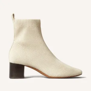 Everlane The Glove Boot in Bone Size 6.5