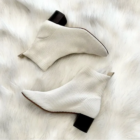 Everlane The Glove Boot in Bone Size 6.5