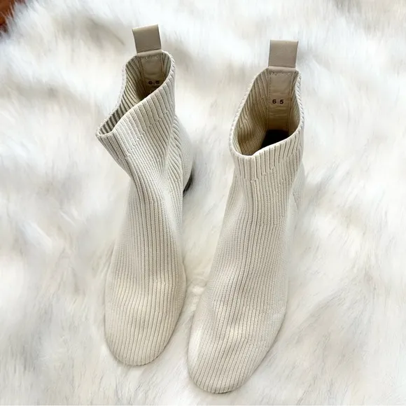 Everlane The Glove Boot in Bone Size 6.5