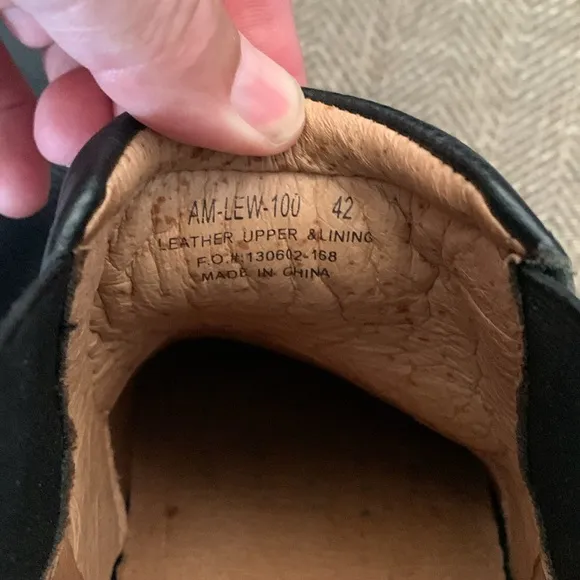 Excellent Preowned Condition Alegria Mens Shoes Size 42. Very nice/ Comfortable