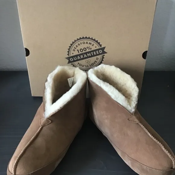 FIRESIDE BY DEARFOAMS Women's Byron Bay Shearling Slipper