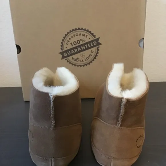 FIRESIDE BY DEARFOAMS Women's Byron Bay Shearling Slipper