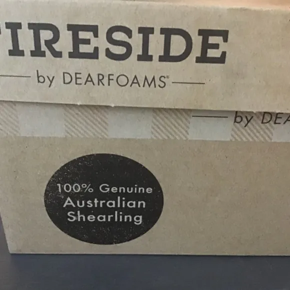 FIRESIDE BY DEARFOAMS Women's Byron Bay Shearling Slipper