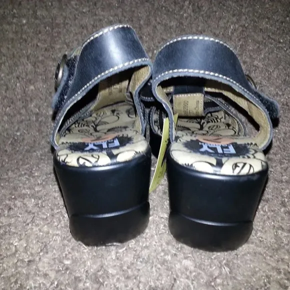 FLY LONDON-HEW-Black Leather Sandals-OpenToe-Wedge Heel-NEW WITH TAG-Sz 7M