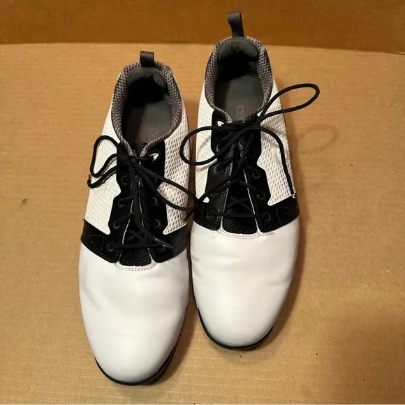 FootJoy Contour Fit men's golf shoes, size 10.5W, soft spike, spring, outdoors