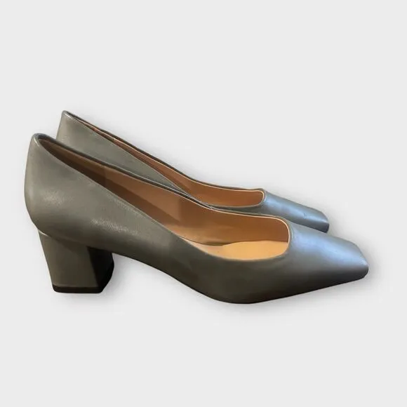 Forgeena Casual Leather Round Toe Sz 11 Office Comfortable Slip On Chunky Pumps