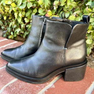 Franco Sarto Dalden Bootie Black Leather Ankle Block Heel Size 8
