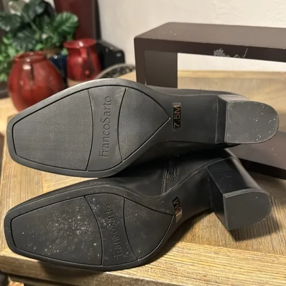 Franco Sarto Ilaria Ankle Booties (A0007)