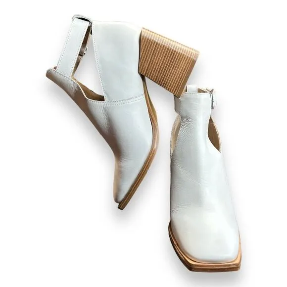 Free People Brady Buckle Boots Booties Size 9.5 White Leather