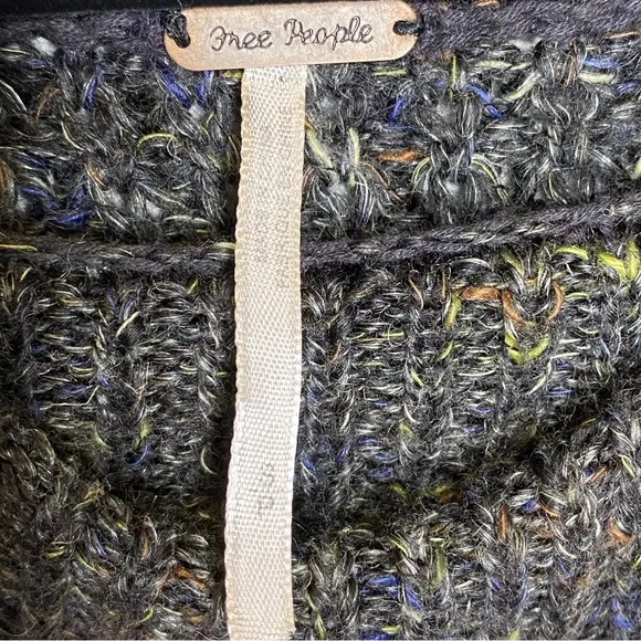 Free People Dylan Tweedy Wool Blend Chunky KnitOversized Turtleneck Sweater SM